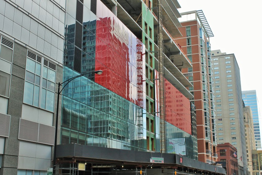 Optima Chicago Center II 10