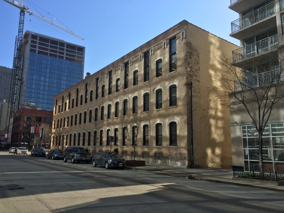 165 North desplaines