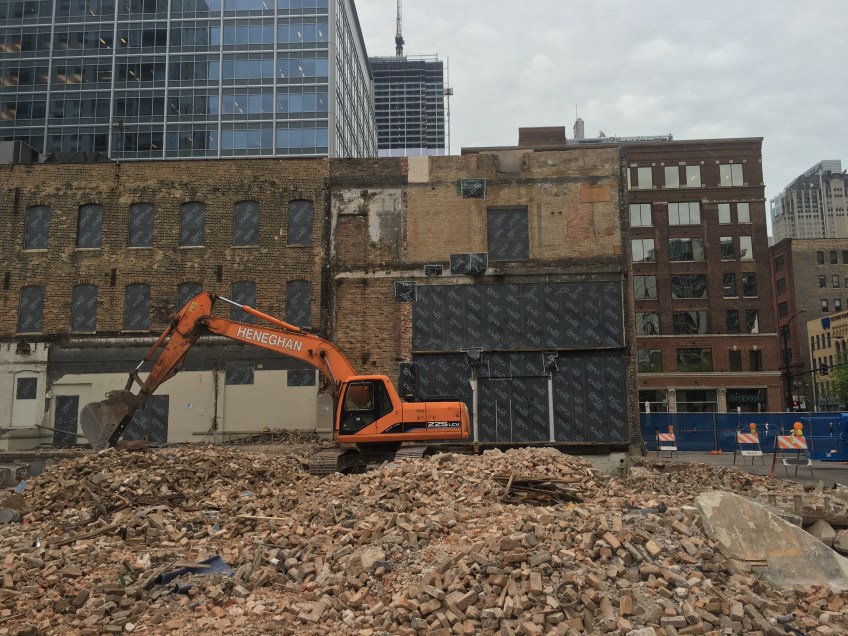 165 North desplaines