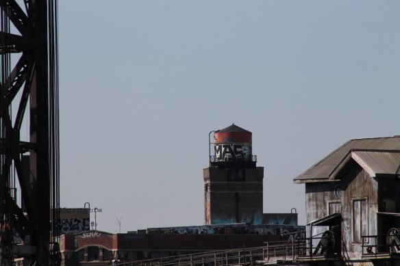 Chicago Water Tank 2210 South Grove