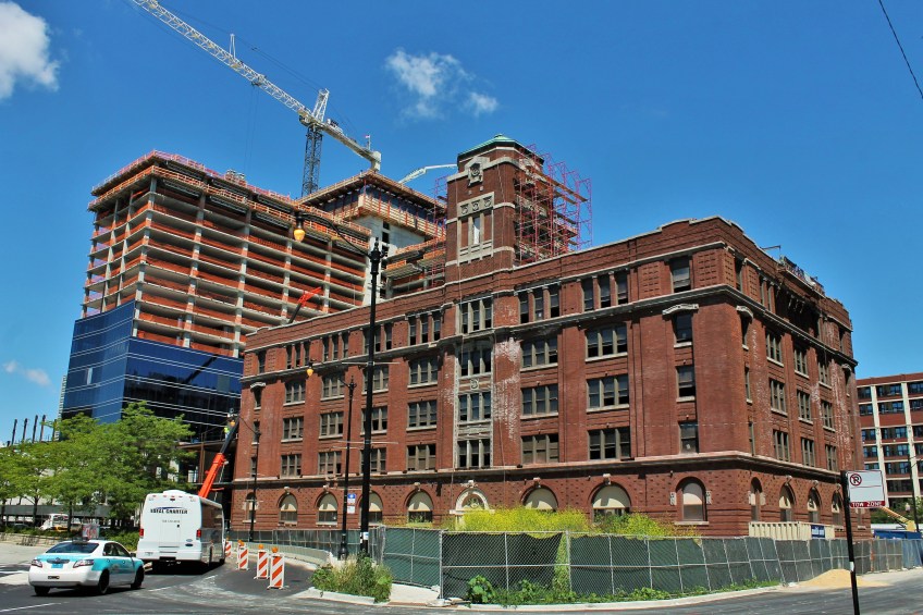 Marriott Marquis Chicago 1