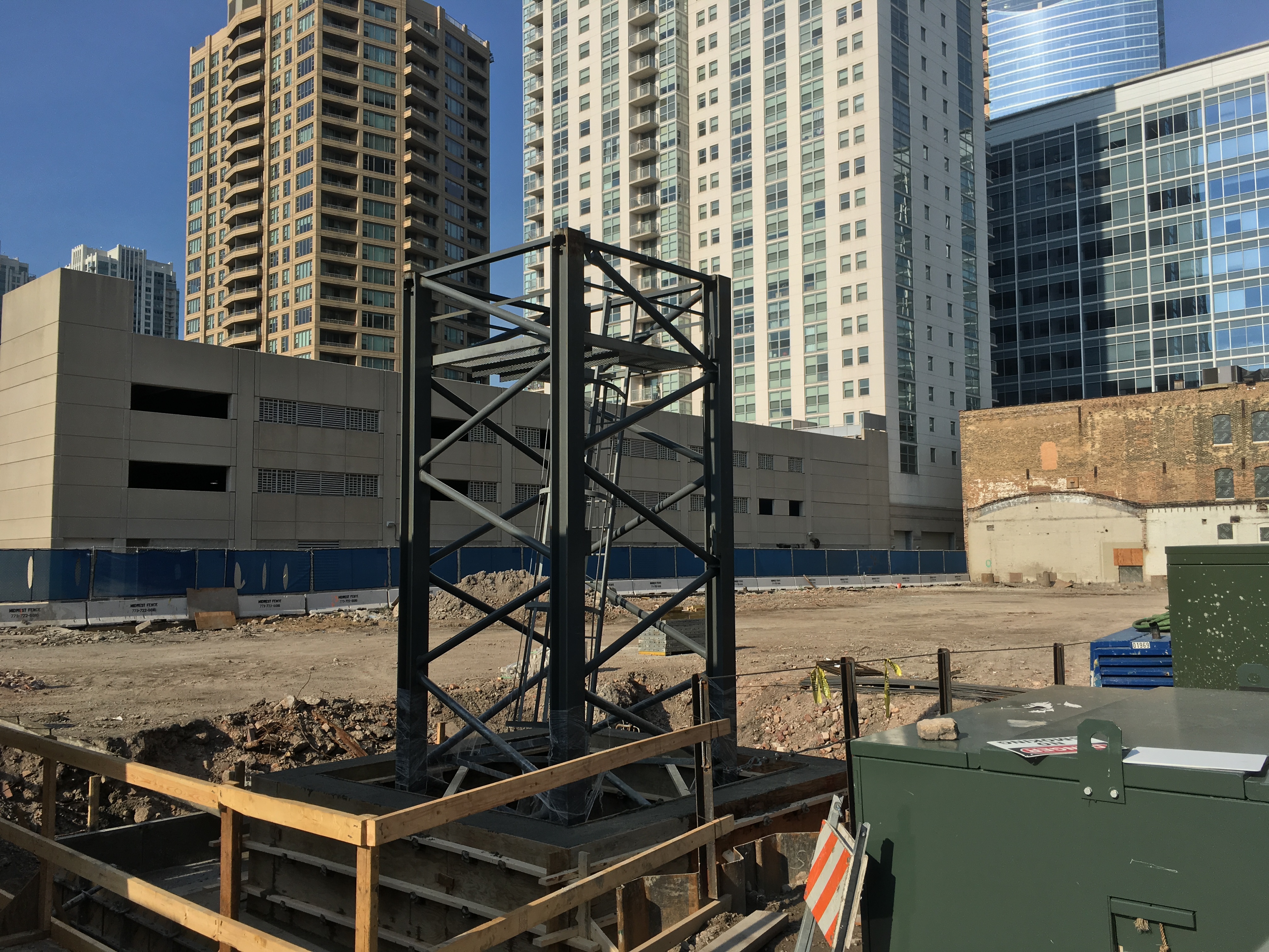 165 North Desplaines