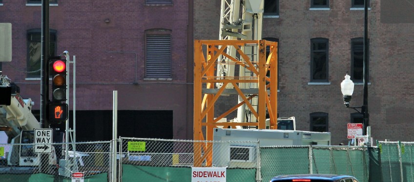 625 West Adams tower crane banner
