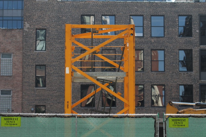 625 West Adams tower crane 7