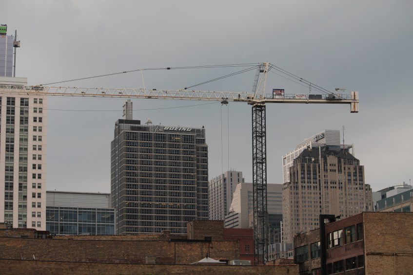 165 North Desplaines tower crane