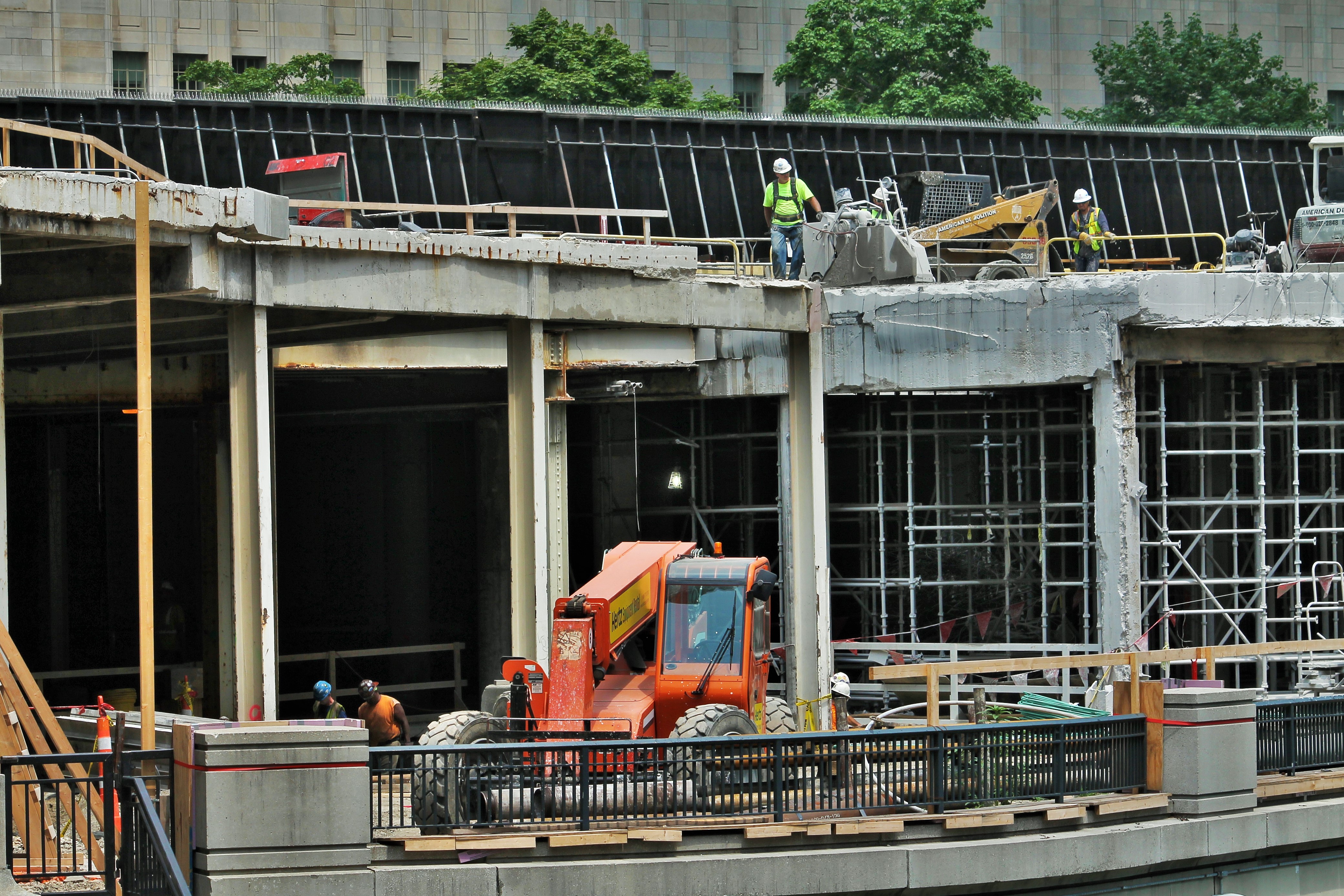 Apple Chicago flagship store
