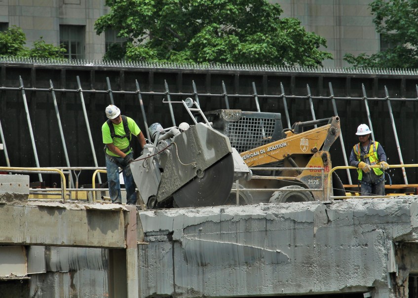 Apple Chicago flagship store