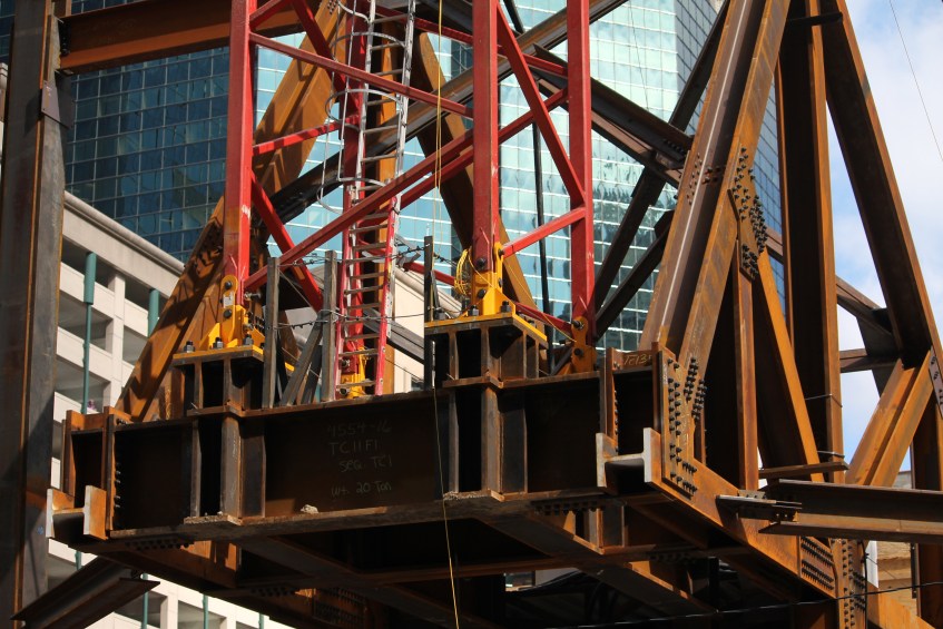151 North Franklin tower crane