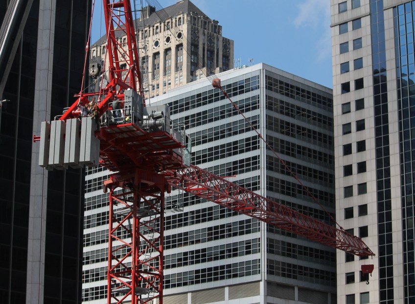 151 North Franklin tower crane