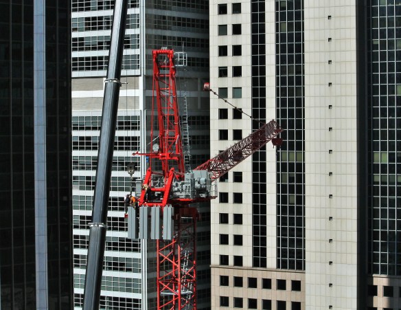 151 North Franklin tower crane