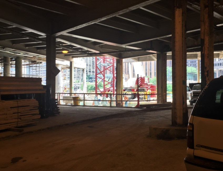 Apple Store tower crane