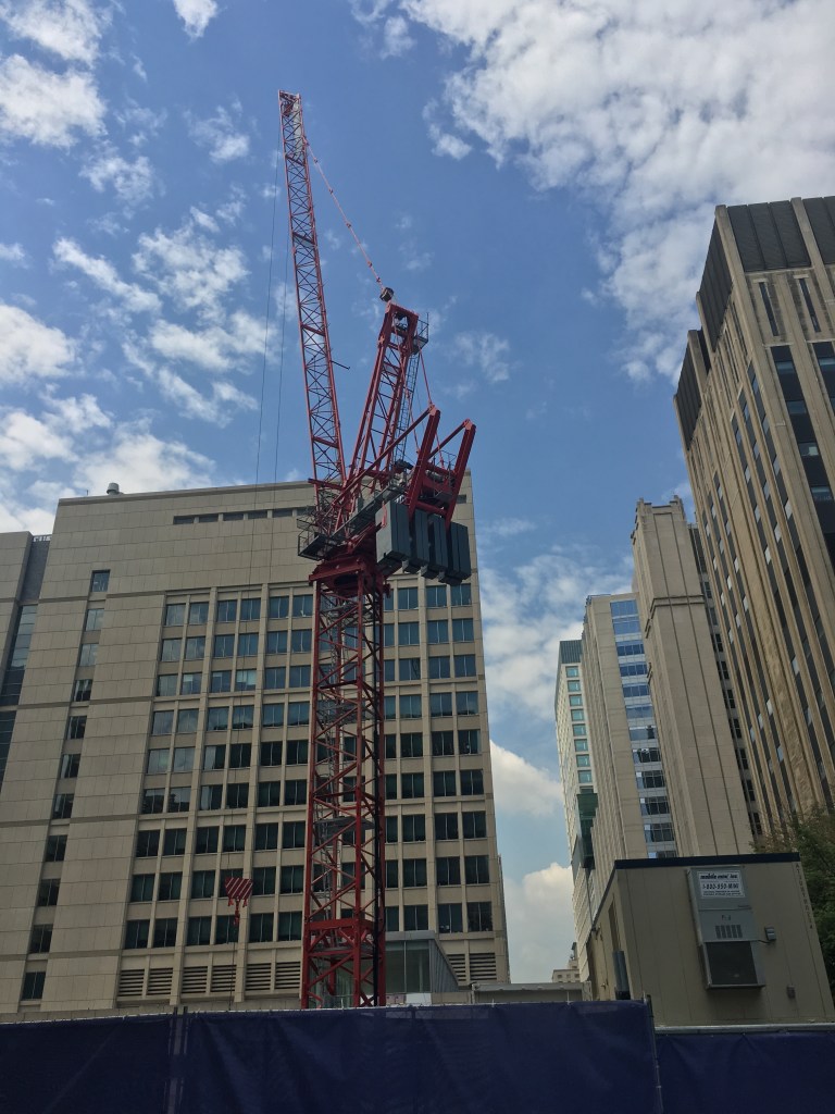 Simpson Querrey tower crane