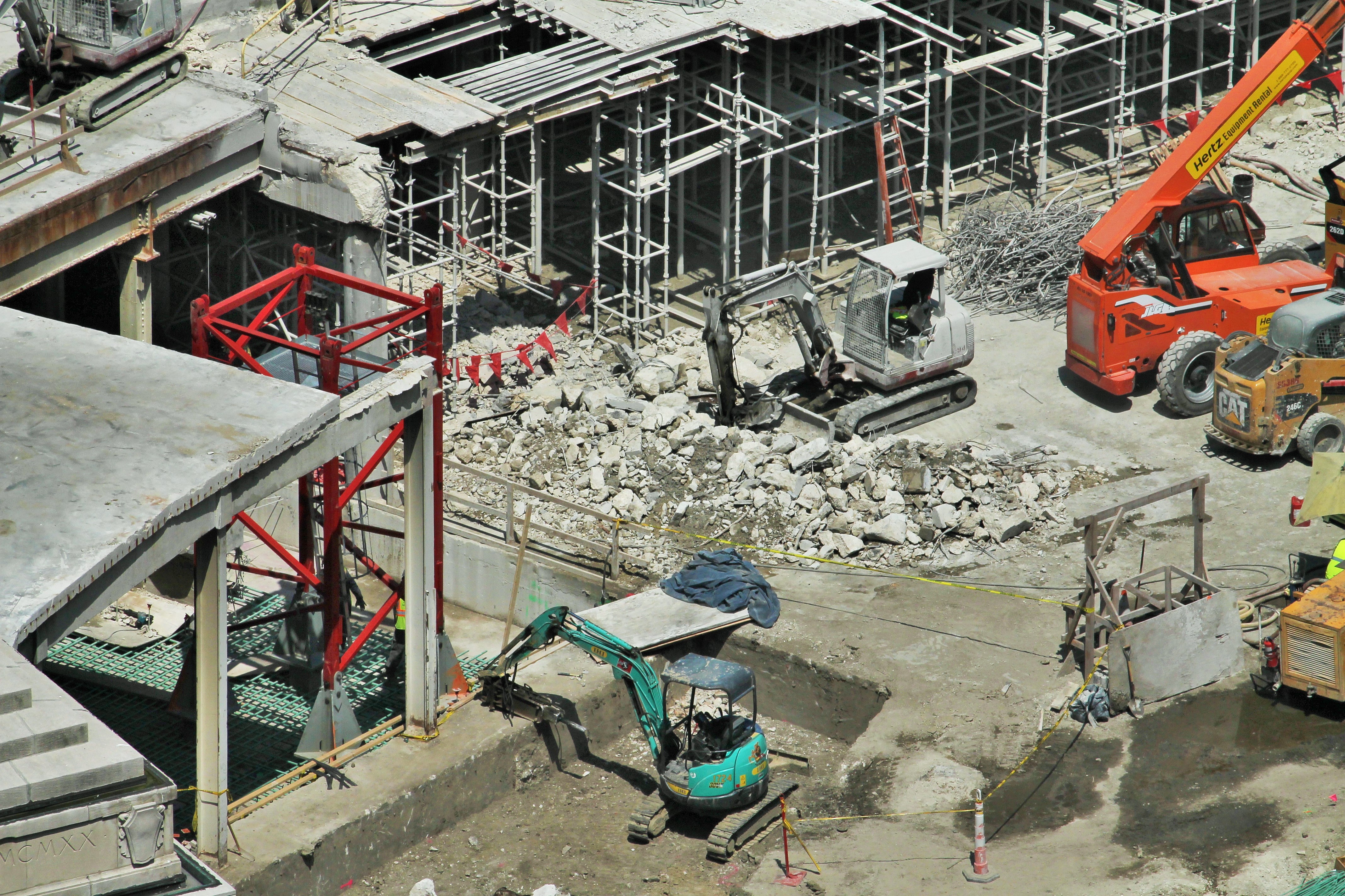 Apple from LondonHouse