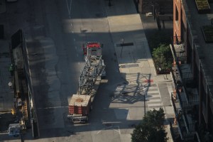 625 West Adams tower crane