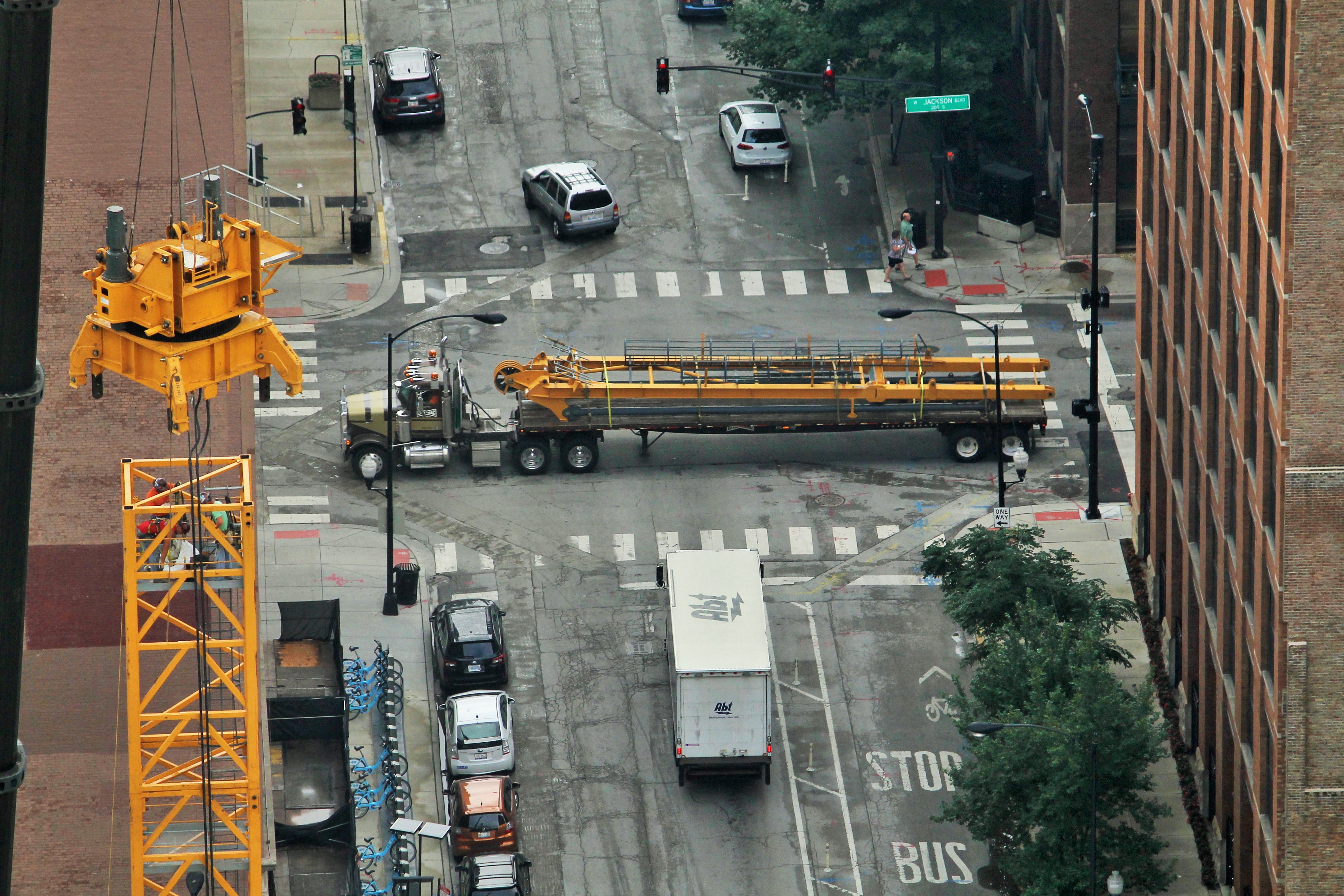 625 West Adams tower crane