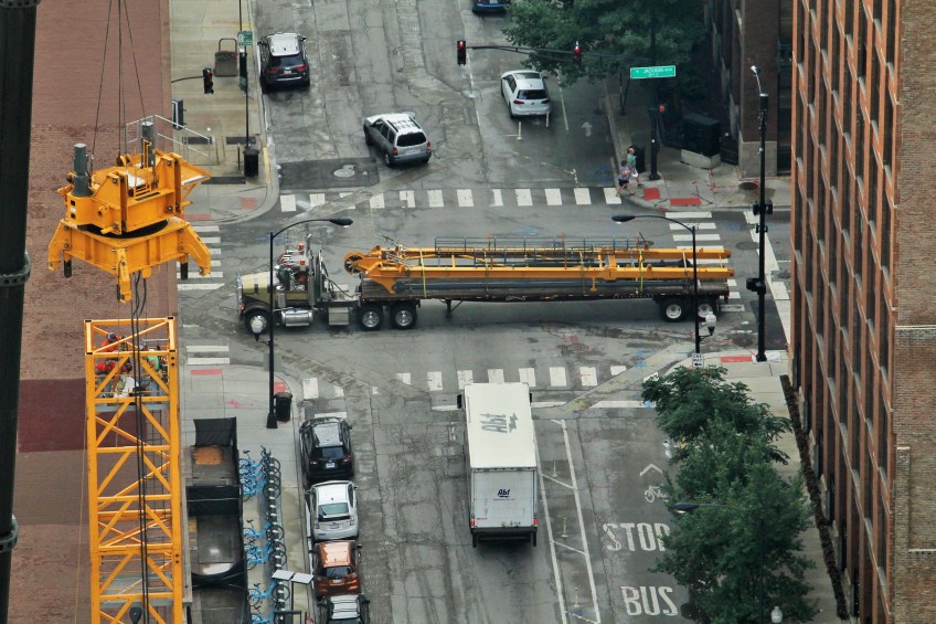 625 West Adams tower crane