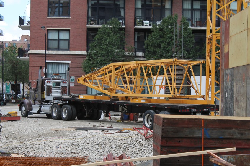 625 West Adams tower crane