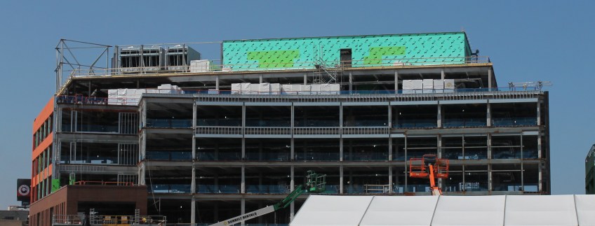 Chicago Cubs Triangle Office building