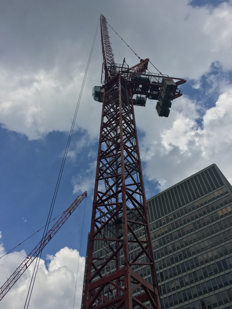 Louis A. Simpson and Kimberly K. Querrey Institute for BioNanotechnology in Medicine