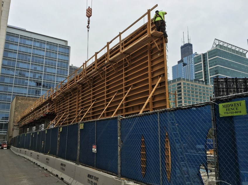 165 North Desplaines