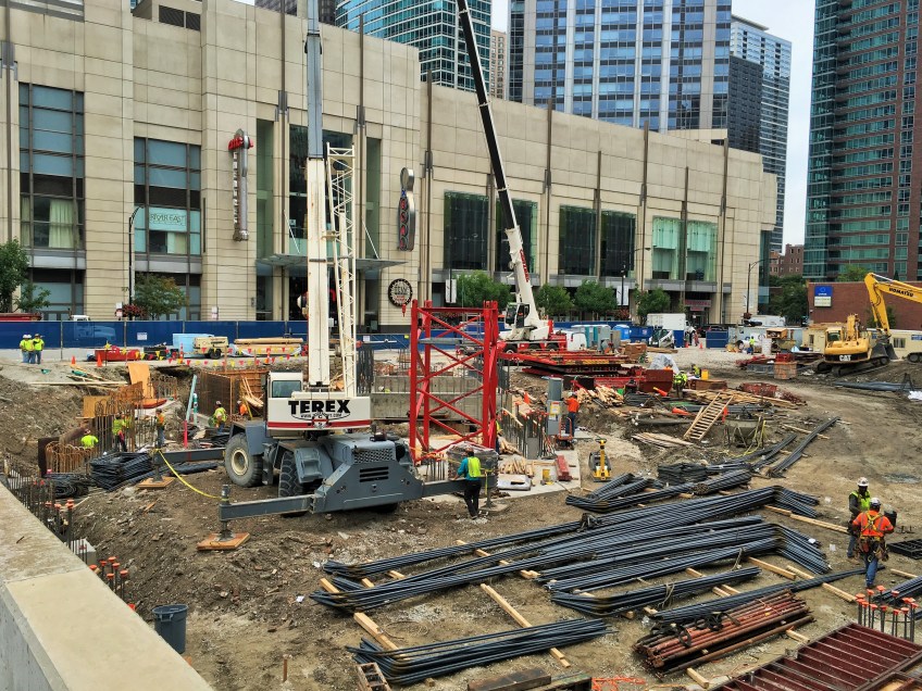 465 North Park tower crane