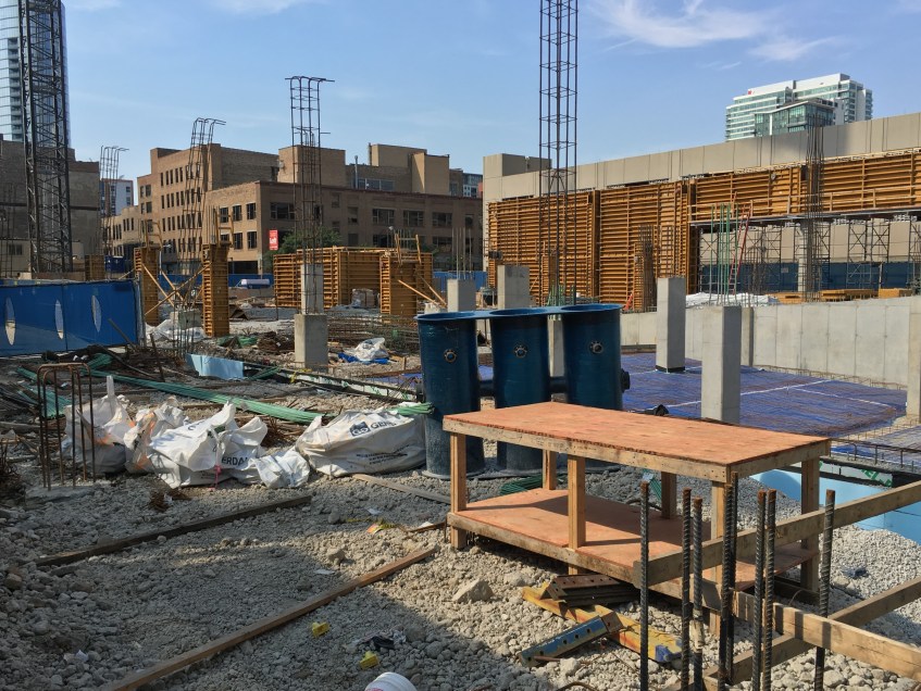 165 North Desplaines