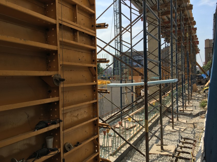 165 North Desplaines