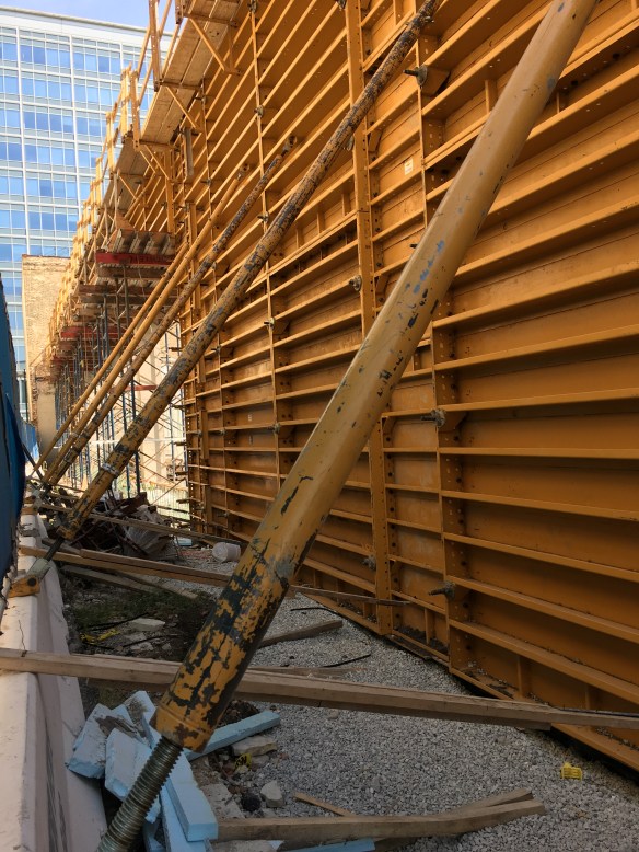 165 North Desplaines