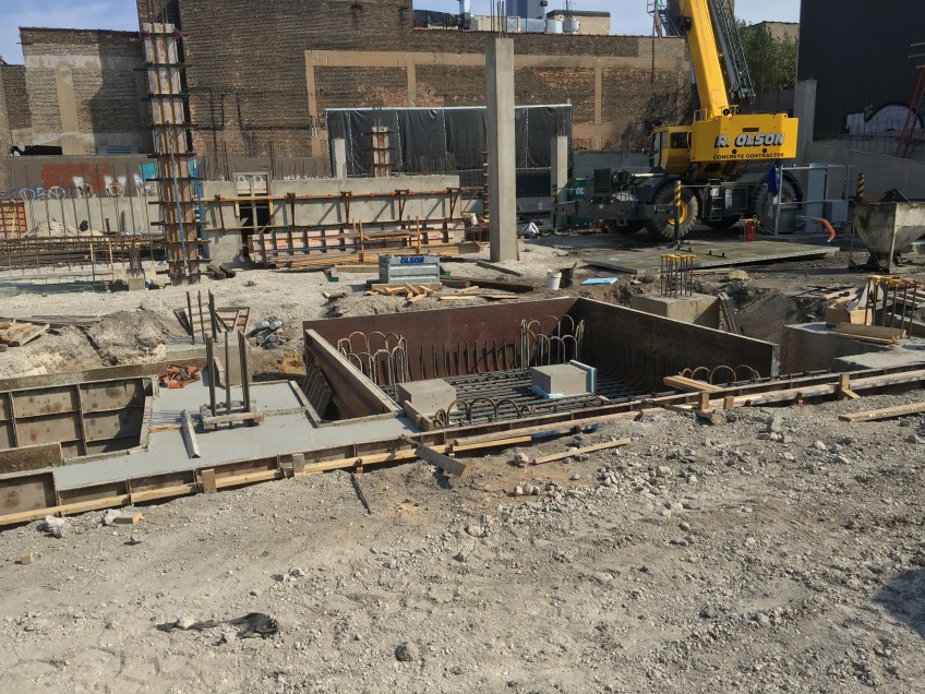 171 Aberdeen tower crane