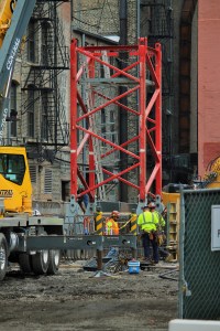 Centrum Hubbard 412 North Wells tower crane
