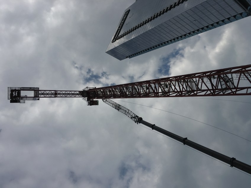 465 North Park tower crane