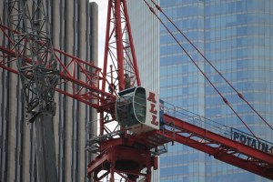 465 North Park tower crane