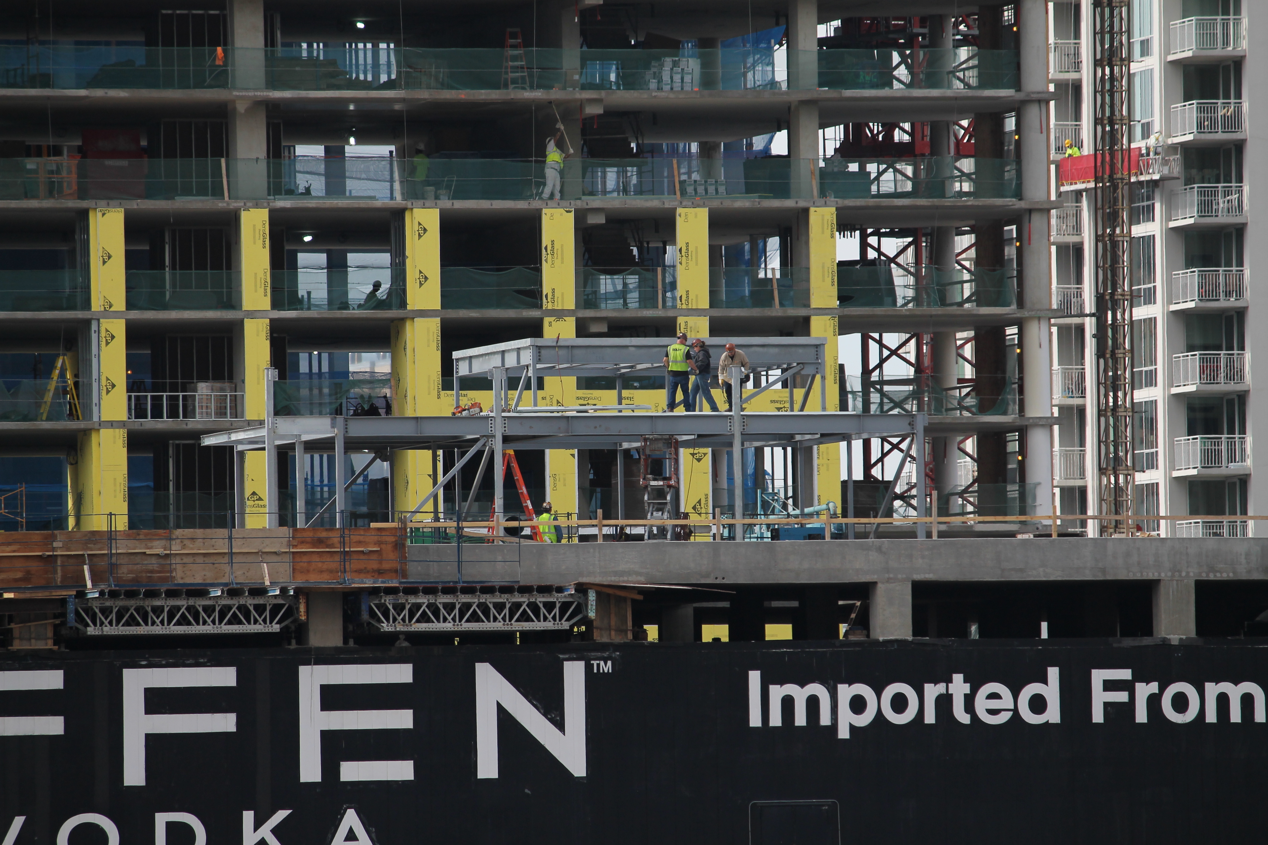 The Gallery On Wells