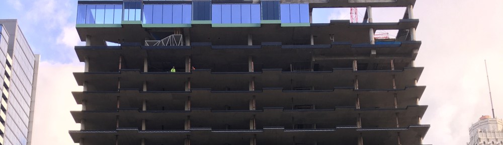 Linea 215 West Lake Street