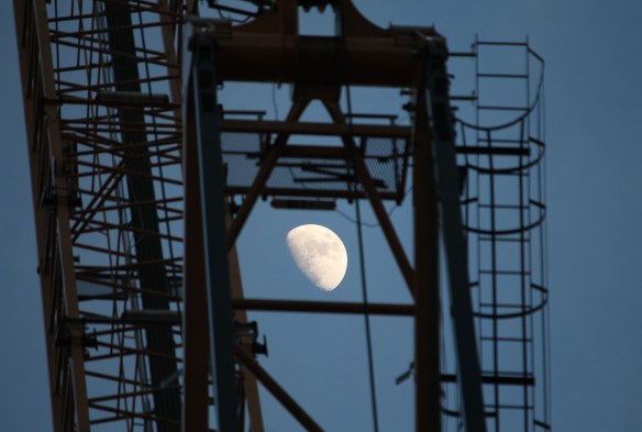 Wanda Vista Tower concrete pour 1