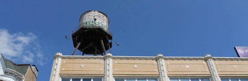 Chicago Water Tank 809 North Racine