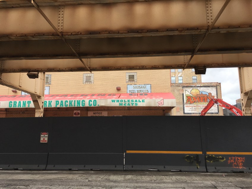 832 West Lake Street