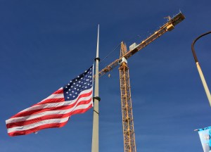 727 West Madison tower crane