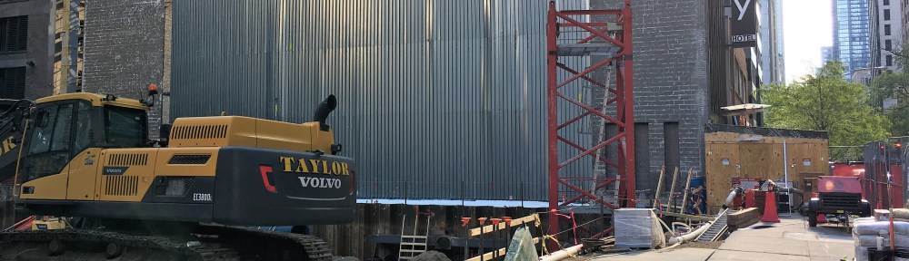 Aloft Chicago Mag Mile tower crane stub