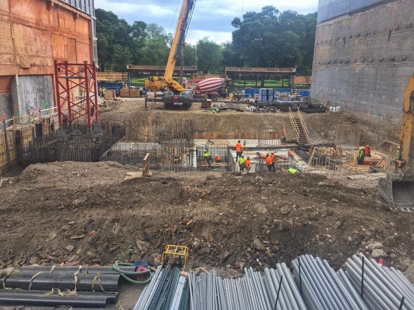 Essex On The Park tower crane stub