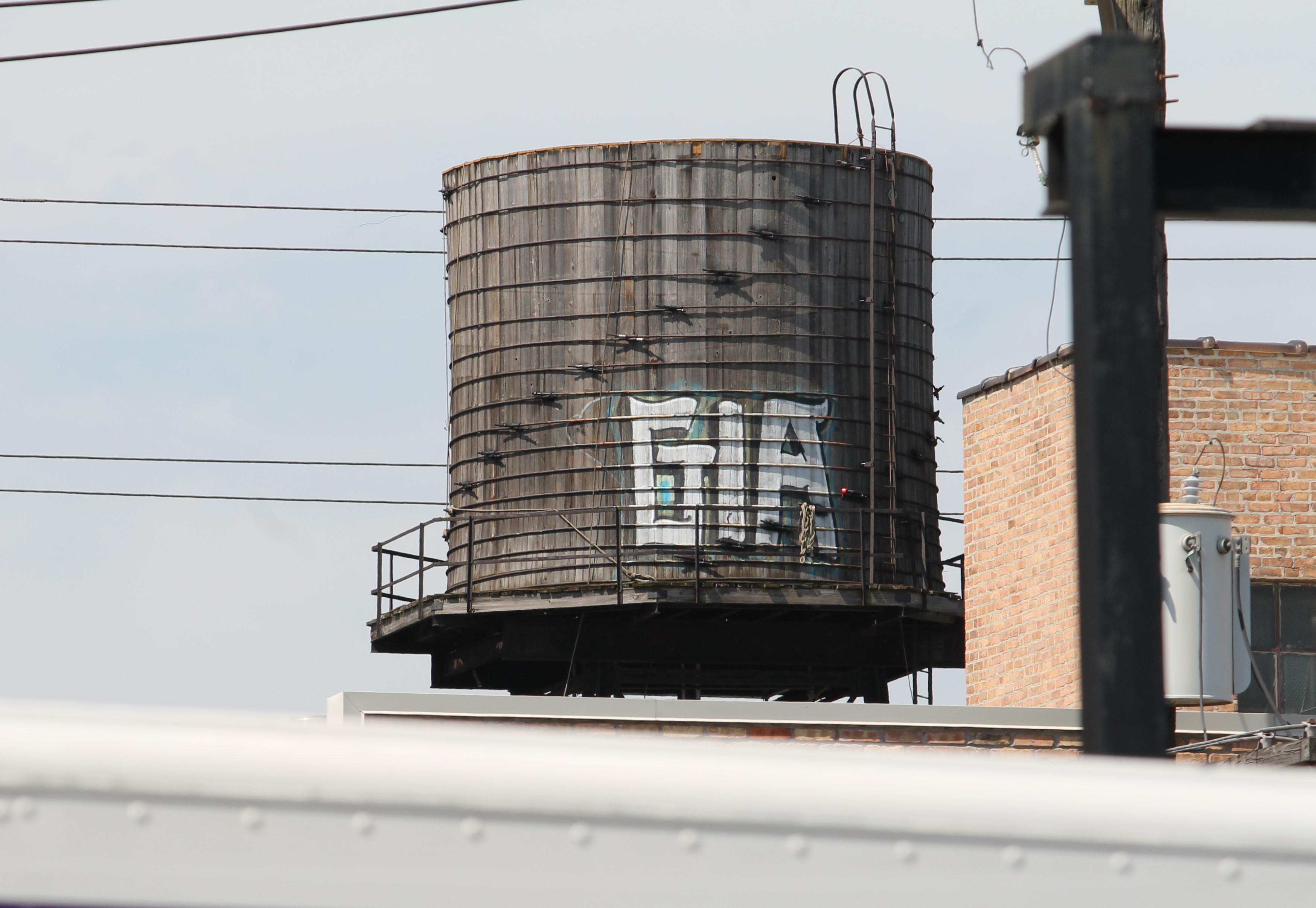 Water tank 1622 West Carroll Avenue