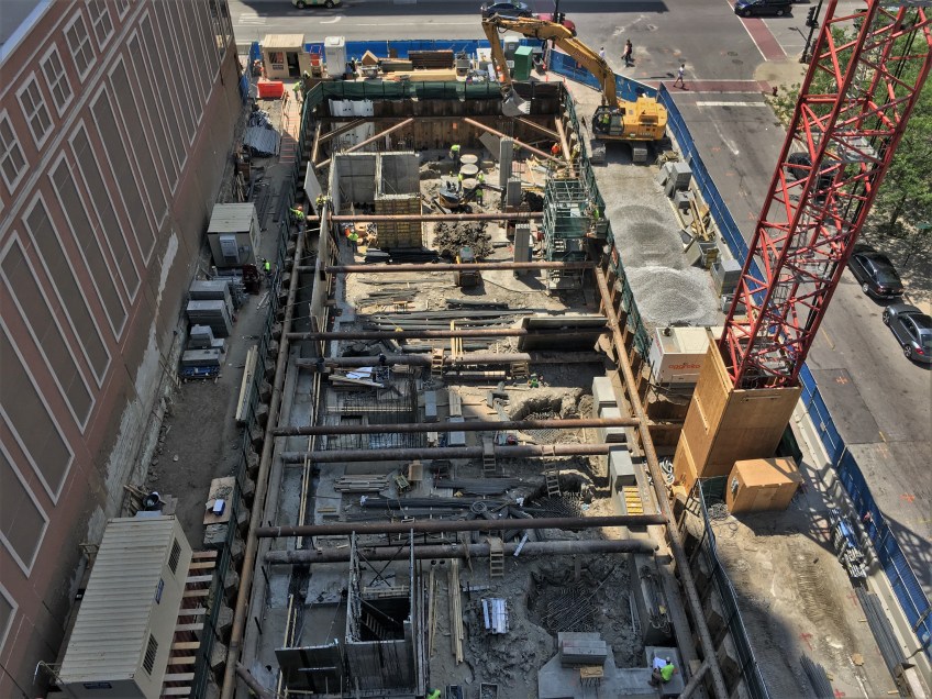 Hilton Homewood Suites 1101 South Wabash