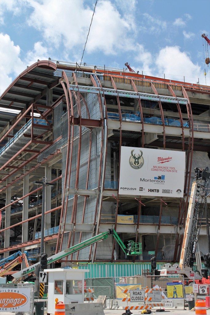 New Milwaukee Bucks arena WESC