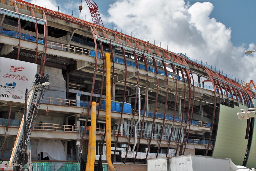 New Milwaukee Bucks arena WESC