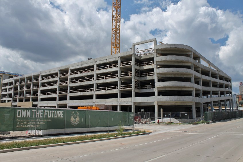 New Milwaukee Bucks arena WESC