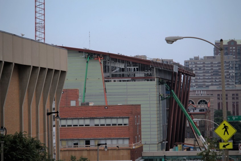 New Milwaukee Bucks arena WESC