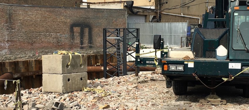 Nobu Hotel tower crane