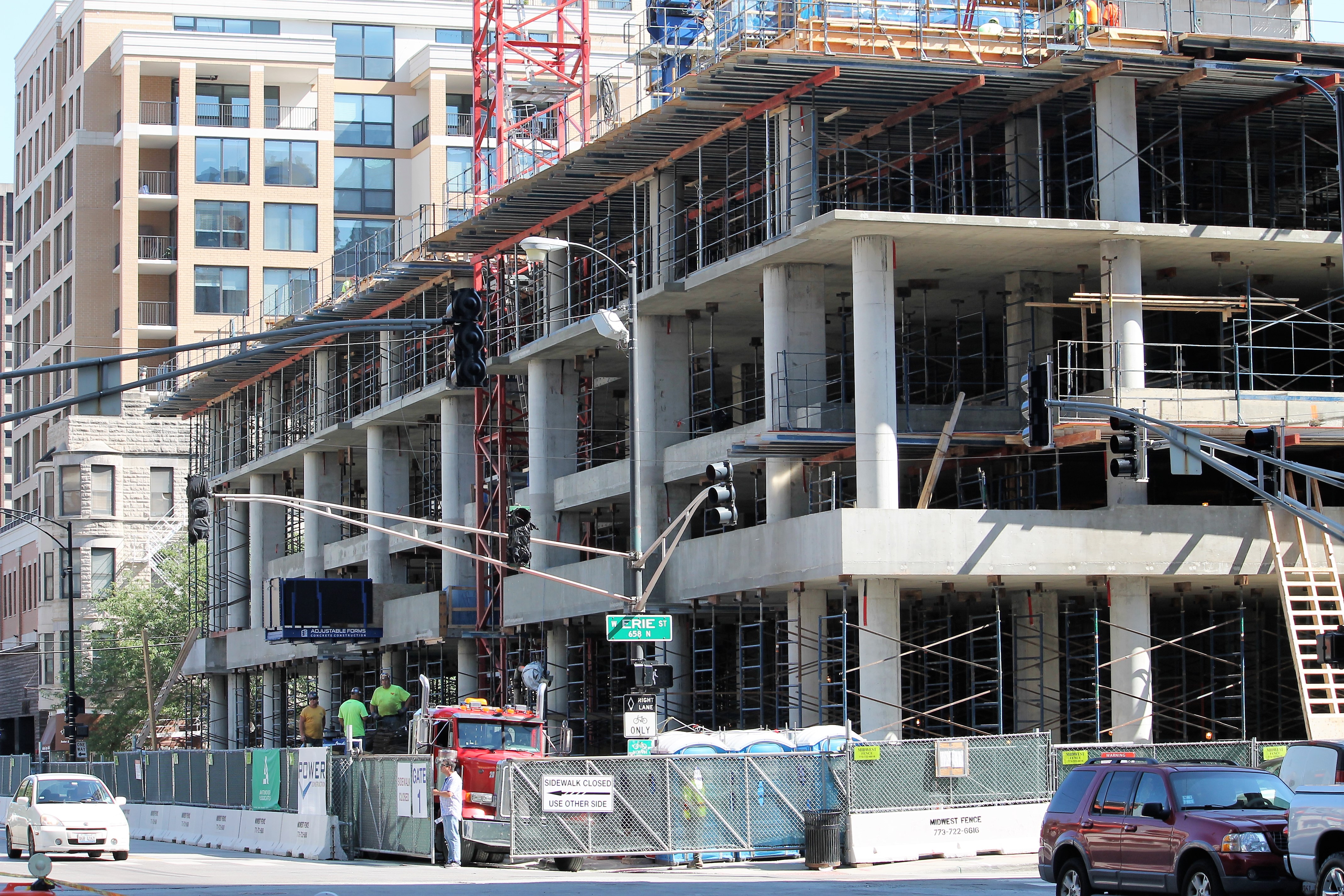 Marlowe 169 West Huron