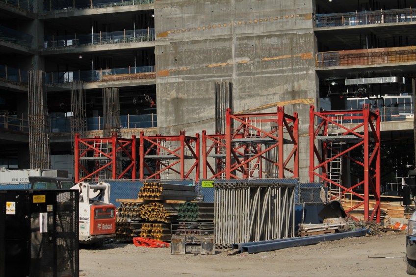 One Grant Park tower crane jump