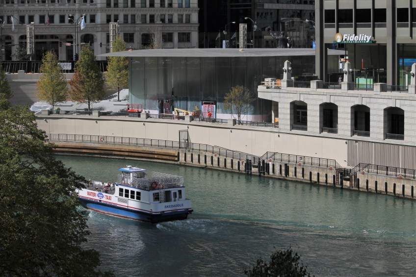 Chicago Apple Store
